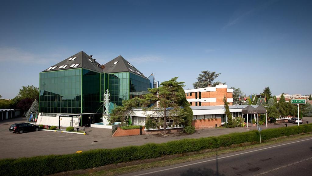 Hotel & Loisir Le Ruote Roveleto Exterior photo